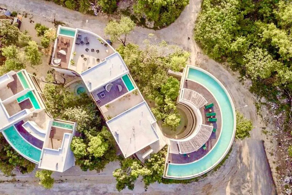 New Studio Apartment In Tanik Tulum With Private Pool And Rooftop!